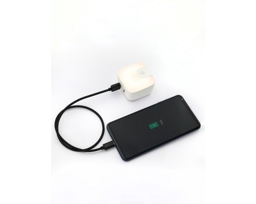 ARTSTYLE CL-NC010TW светодиодный светильник-ночник белый с 2 USB-портами для зарядки (5V/2,4А)